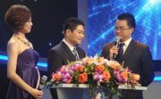 “李沐宸《我的漂亮朋友》热播中 花花潇洒离职仗义“救”闺蜜”